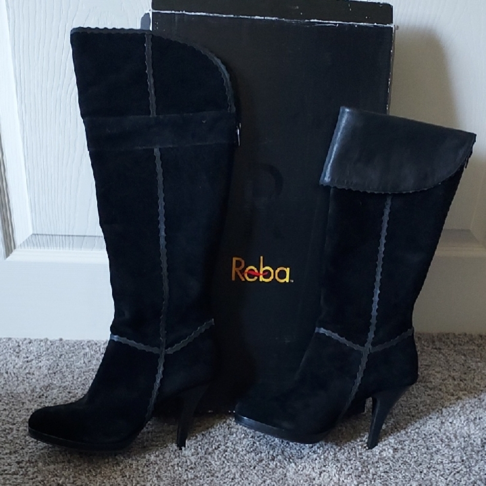Reba Sophisticated Black Suede Heeled Boots
